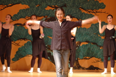 「風よ歌へ」公演